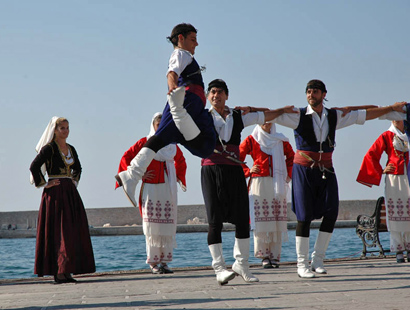 The Folk Costume - Fabulous Crete Blog